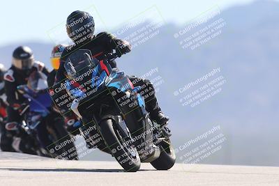 media/Oct-13-2025-Moto Forza (Mon) [[a66d839500]]/4-C Group/Session 4 (Turn 9)/